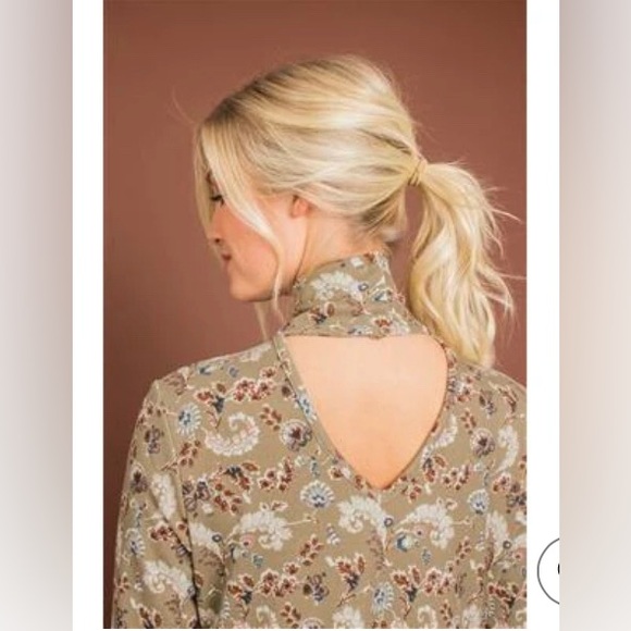 SIMPLY NOELLE VALLEY TWIRL DRESS - OLIVE - Picture 4 of 10